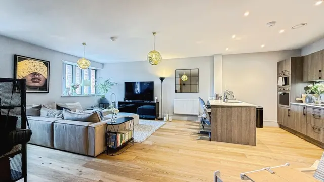 Consort House, Factory, BS3, photo 1