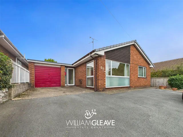 Leaches Lane, Mancot, Deeside, Flintshire, CH5 2EJ, photo 1