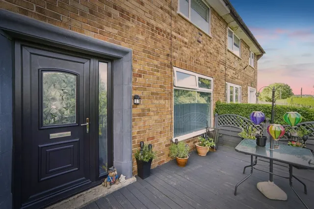 Half Mile Lane, Leeds, LS13, photo 1