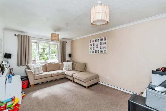 Brunel Road, Southampton, SO15, photo 2