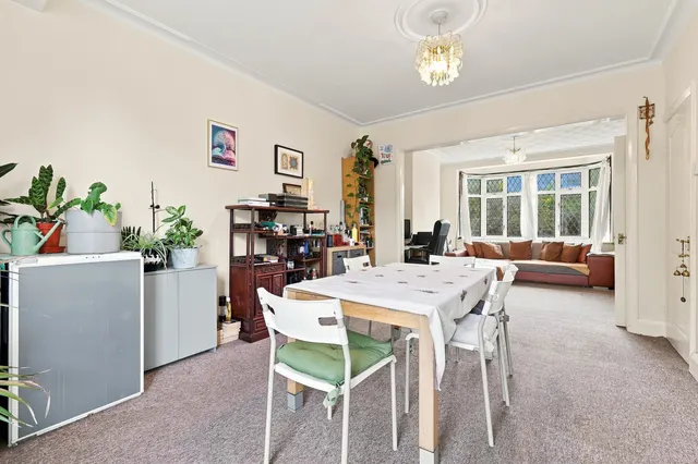 Roding Road, Loughton, IG10, photo 3