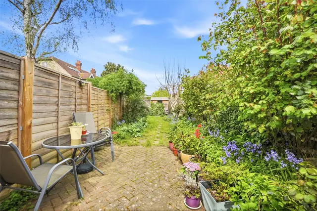 Photo 2 — Radnor Gardens, Twickenham, TW1 4NA