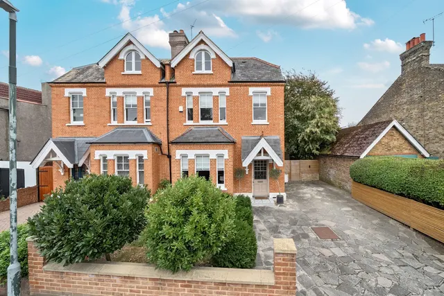 Longlands Road, DA15, photo 1