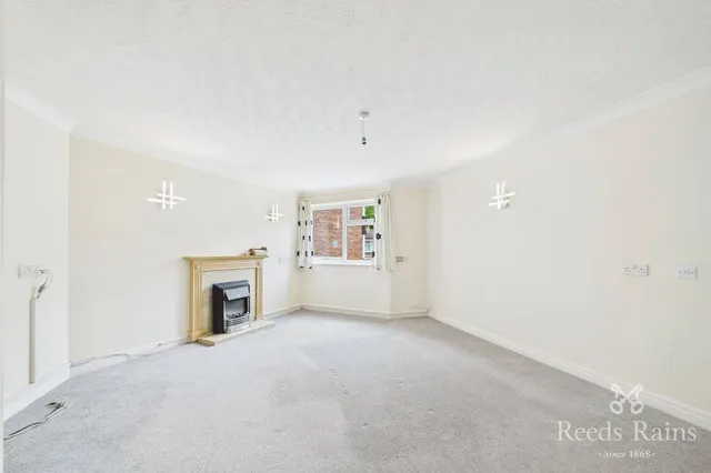 Photo 2 — Wyre Mews, The Village, York, YO32