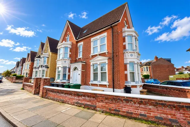 St. Ronans Road, Southsea, PO4, photo 1