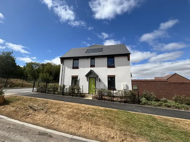 Scarlet View, Lawley, photo 1
