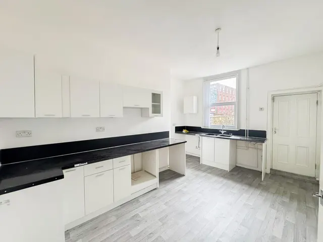Photo 3 — Parsonage Street, Bury, BL9