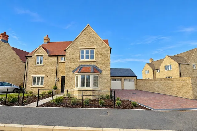 Ampney Meadows, Down Ampney, GL7, photo 1