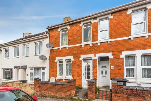 Dryden Street, Swindon, Wiltshire, SN1, photo 1