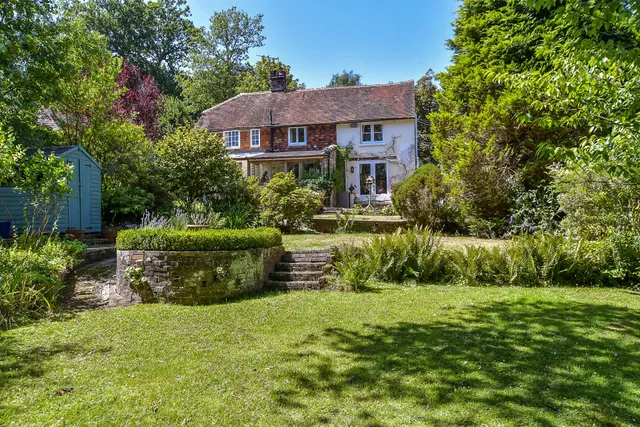 Clackhams Lane, Crowborough, TN6, photo 1