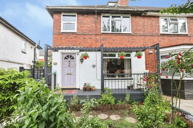 Alexander Road, Smethwick, B67, photo 1