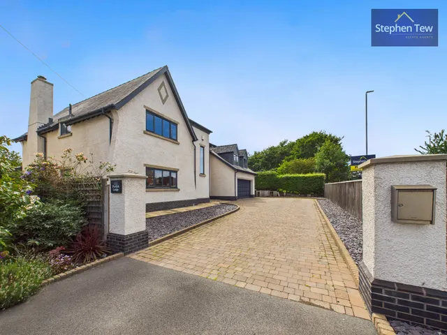 Garstang Road East, Poulton-Le-Fylde, FY6, photo 1