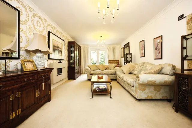 Kestrel Way, Leighton Buzzard, LU7, photo 2