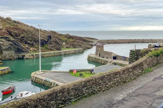 Upper Quay Street, Amlwch, photo 3
