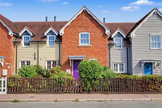 Bentfield Road, Stansted, CM24, photo 1