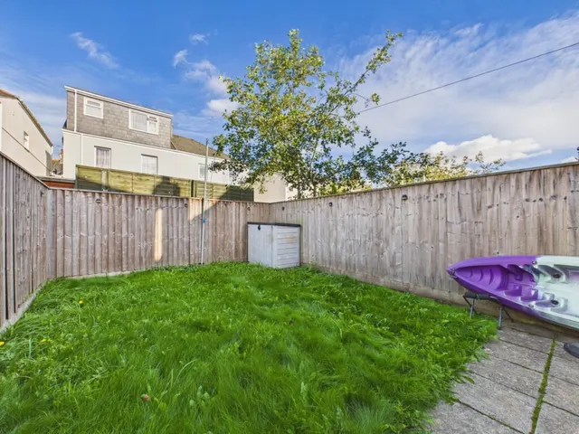 Cedarcroft Road, Beacon Park, PL2, photo 2