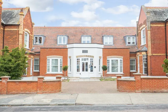 Graystone Road, Whitstable, CT5, photo 1