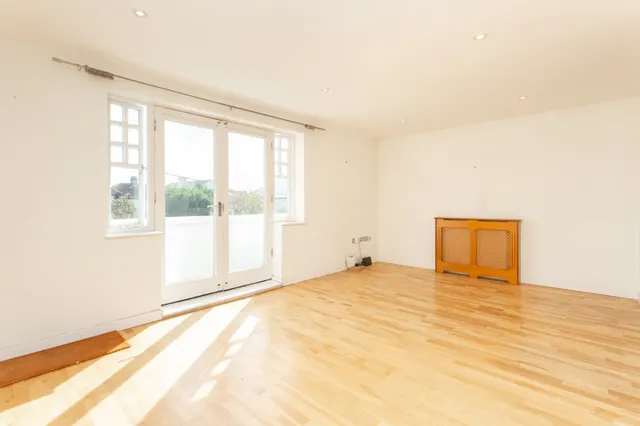 Graystone Road, Whitstable, CT5, photo 2