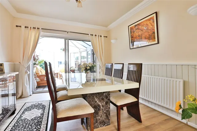 Wroxham Road, Branksome, BH12, photo 3