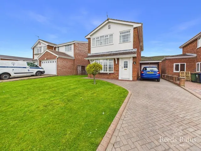 Eglinton Avenue, Guisborough, North Yorkshire, TS14, photo 1