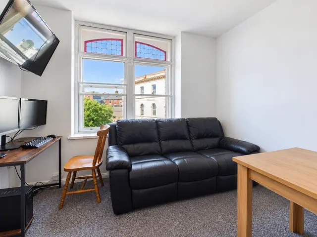 Photo 3 — Chelsea Court, Gloucester, GL1 1TJ