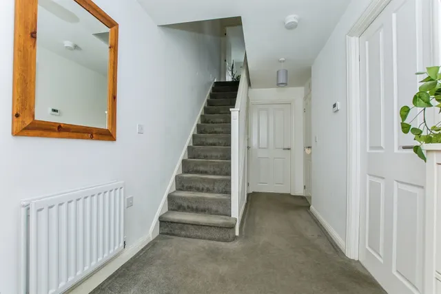 Photo 3 — Banbury Drive, Hampton Water, Peterborough