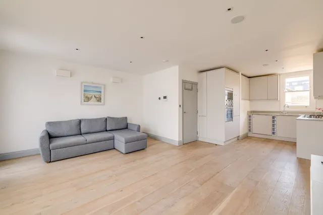Munster Road, Fulham, SW6, photo 2