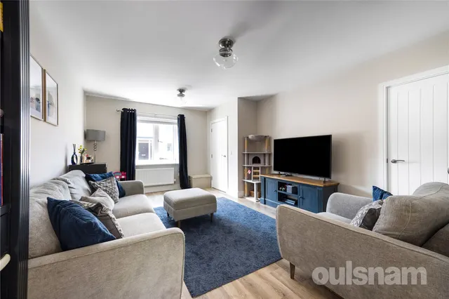 Photo 3 — Dineley Road, Cofton Hackett, Birmingham, Worcestershire, B45 8FU