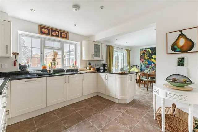 Edgar Road, Winchester, SO23, photo 3
