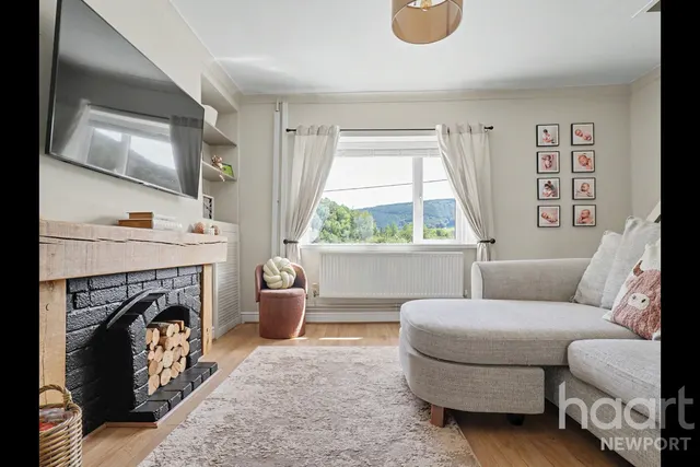 Gwyddon Road, Newport, NP11, photo 3