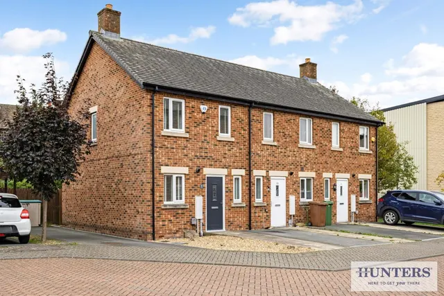 Edison Way, Guiseley, LS20, photo 1