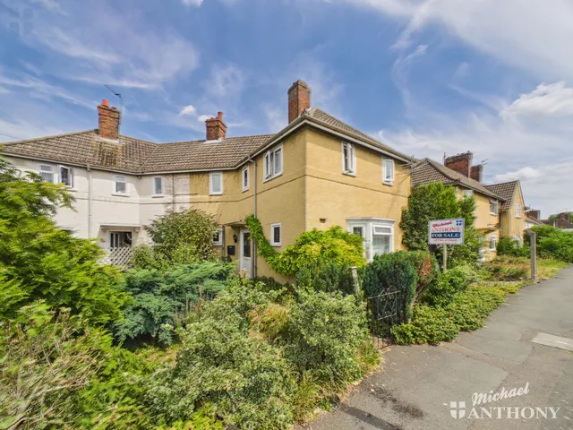 Prebendal Avenue, Aylesbury, HP21 8HY, photo 1