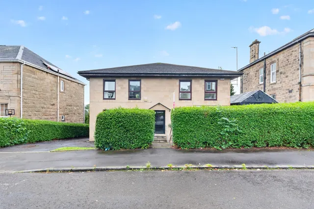 Parkhill Drive, Rutherglen, G73, photo 1