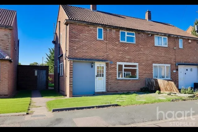 3 bedroom house, Littlefield Road, Luton, LU2