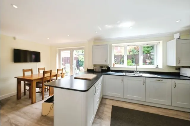 Beaumont Avenue, Southwell, NG25, photo 2
