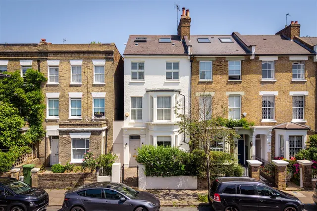 Warbeck Road, London, W12, photo 1
