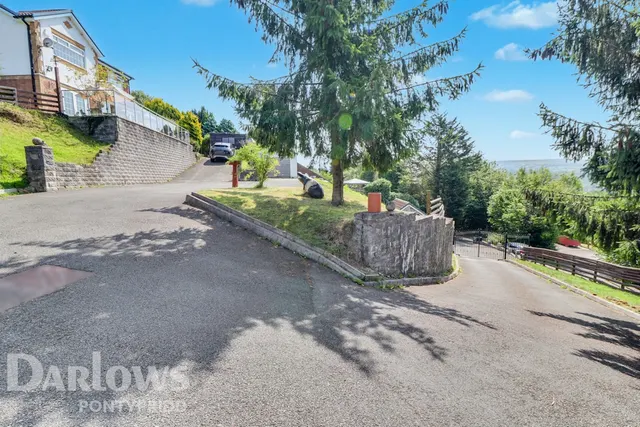 Rhydyfelin, Pontypridd, photo 2