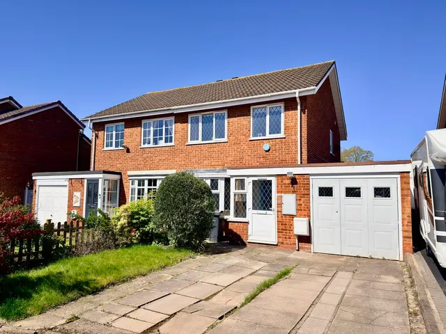 Wilford Grove, Minworth, B76, photo 1