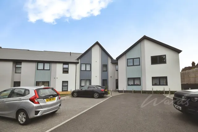 Canterbury Street, Gillingham, ME7, photo 1