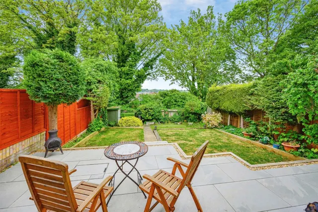 Caernarvon Close, Hemel Hempstead, photo 1
