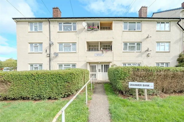 Cranmer Bank, Leeds, LS17, photo 1