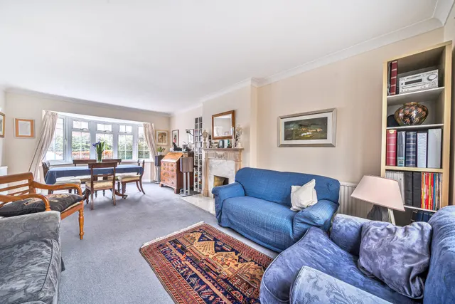Photo 2 — Fratton House The Street, North Warnborough, Hook, RG29 1BL