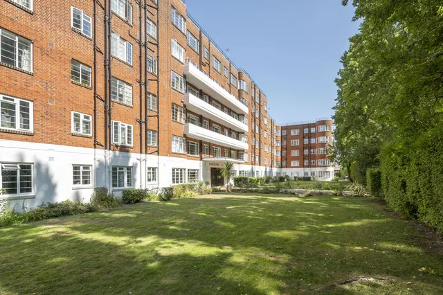 Wyke Road, Raynes Park, SW20, photo 3