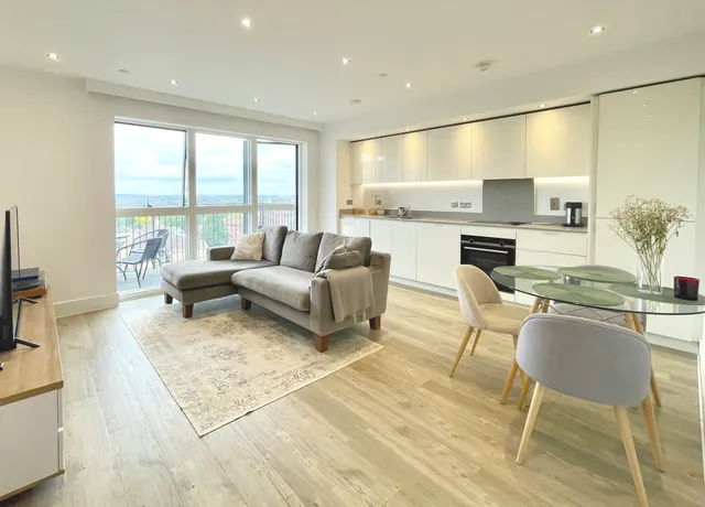 Lyon Road, Harrow, HA1, photo 3
