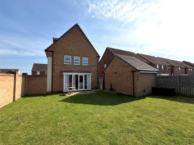 Photo 2 — Stromberg Street, Anlaby
