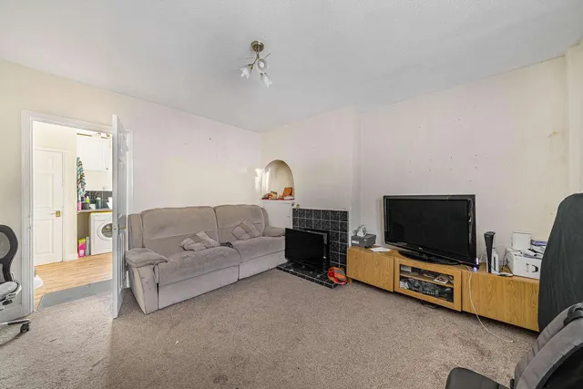 Ingoldsby Road, Gravesend, DA12, photo 2