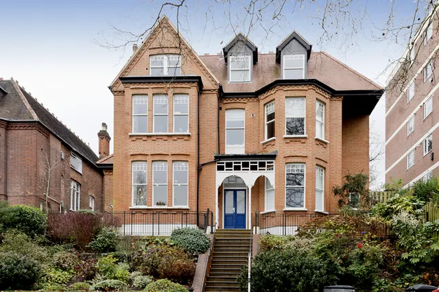 Shepherds Hill, N6, photo 1