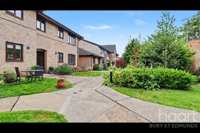 Eastgate Street, Bury St Edmunds, IP33, photo 3
