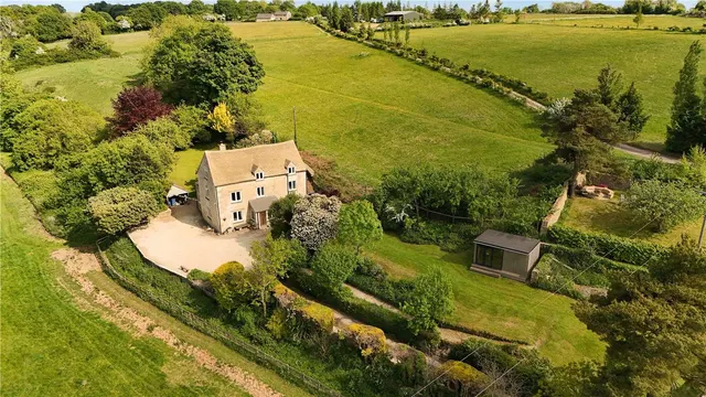 Tetbury Lane, Nailsworth, Stroud, Gloucestershire, GL6 0QP, photo 1