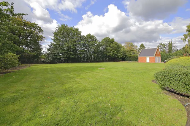 Photo 2 — Summerhouse Lane, Aldenham, Hertfordshire, WD25 8DU